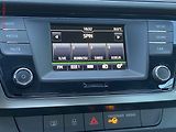 Škoda Fabia (2015) 1.2 TSi, Style, AC, park - náhled 15