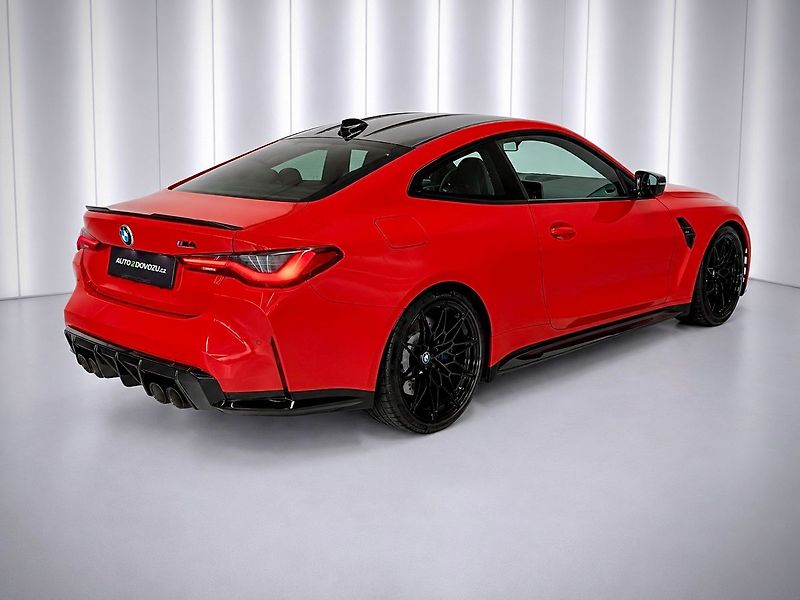 BMW M4 xDrive COMPETITION, H/K, ADAPT - fotka 6 z 28