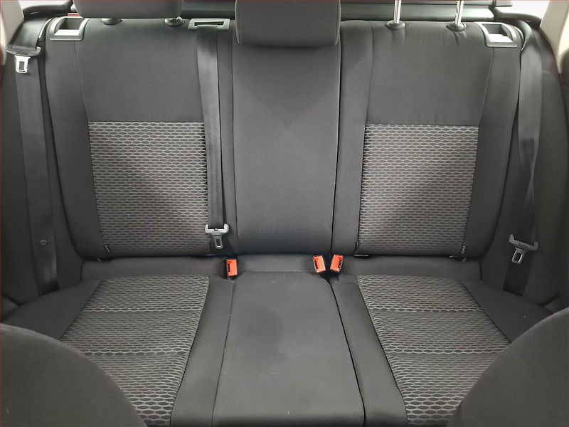 Volkswagen Golf (2010) 1.2 TSI, Tempomat - fotka 10 z 14