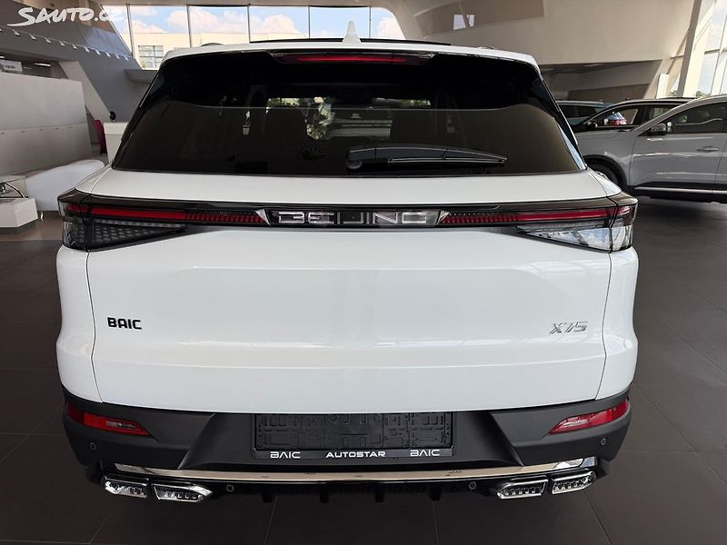 BAIC X7 (2025) ALL IN 130 kW Panorama DCT - fotka 5 z 28