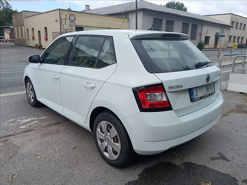 Škoda Fabia 1,2 TSi  Cool edition - fotka 8 z 21