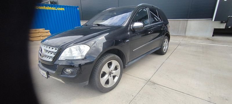 Mercedes-Benz Třídy M (2010) ML-300CDI,volat- 608 081 843 - fotka 8 z 16