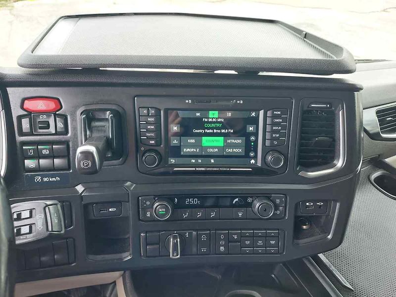Scania Ostatní S500 A6X2LB - fotka 36 z 67