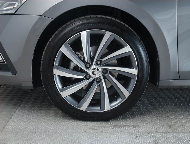 Škoda Octavia (2023) Style 2.0 TDI - fotka 15 z 21