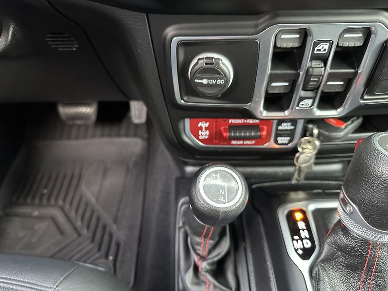 Jeep Wrangler (2021) Jeep Wrangler 2021 - fotka 13 z 18