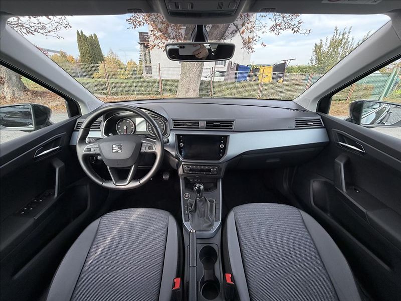 Seat Arona 1,0 TSi  ACC,Kessy,Tažné,Navig - fotka 15 z 50