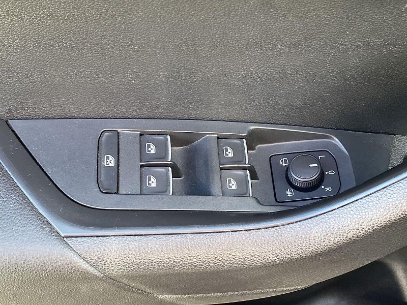 Škoda Karoq (2018) 2.0 TDI 4x4 DSG Style - fotka 20 z 36