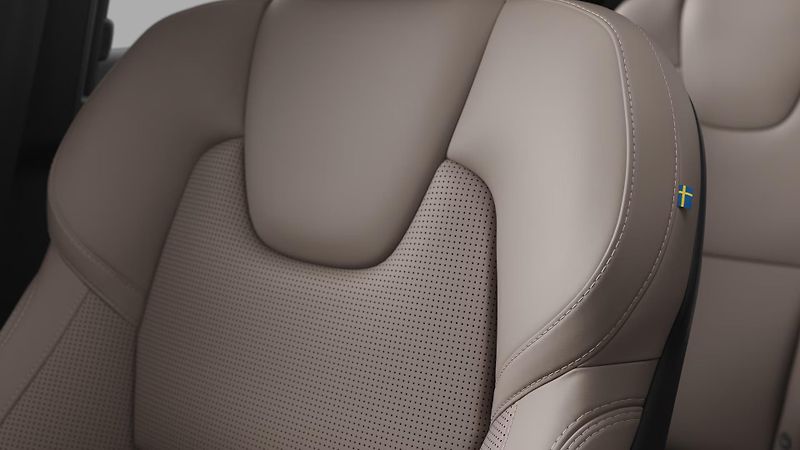 Volvo XC90 (2026) T8 AWD Plug-in BRIGHT ULTRA 7 - fotka 6 z 10