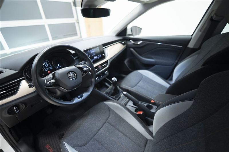 Škoda Scala 1,0 TSI STYLE 1. MAJITEL ČR - fotka 16 z 36