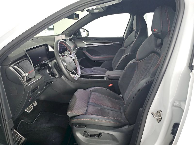 Škoda Kodiaq (2025) 2.0TSi 195kW 4x4 RS WEBASTO TA - fotka 6 z 35