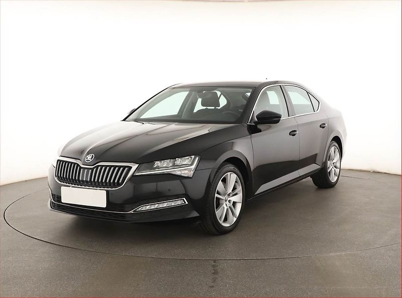 Škoda Superb (2020) Style 2.0 TDI - fotka 2 z 18