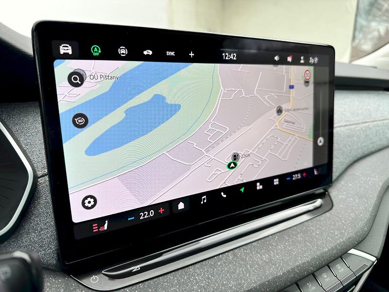 Škoda Octavia (2024) 1.5 TSI 110kW MHEV Top Selecti - fotka 15 z 25