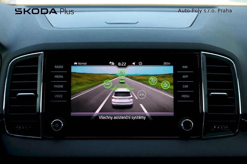 Škoda Karoq (2023) 2.0 TDI 110 kW Style - fotka 20 z 25