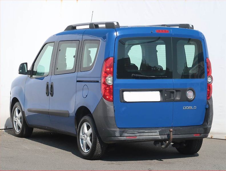 Fiat Dobló (2011) 1.6 MultiJet, 5Míst, ČR, DPH - fotka 4 z 16