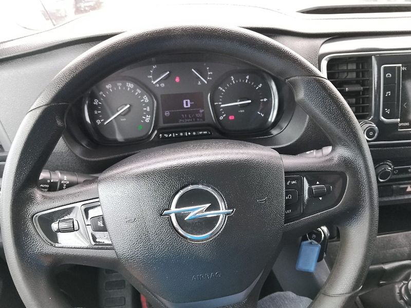 Opel Vivaro (2021) - fotka 20 z 28