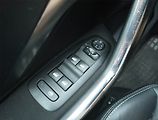 Peugeot 2008 (2017) Style 1.2 PureTech, Automat - náhled 15