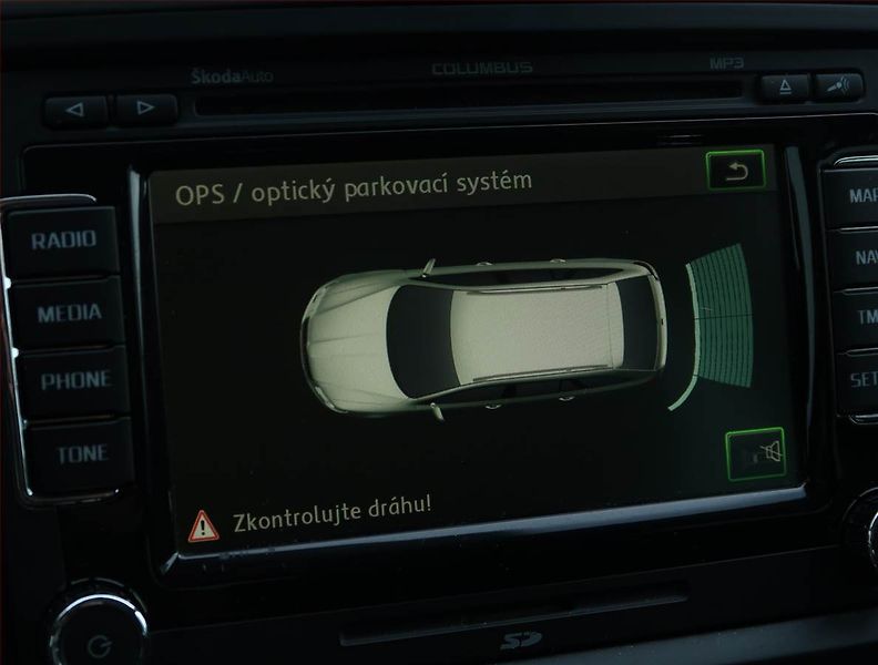 Škoda Superb (2012) Elegance 2.0 TSI, Automat - fotka 19 z 22