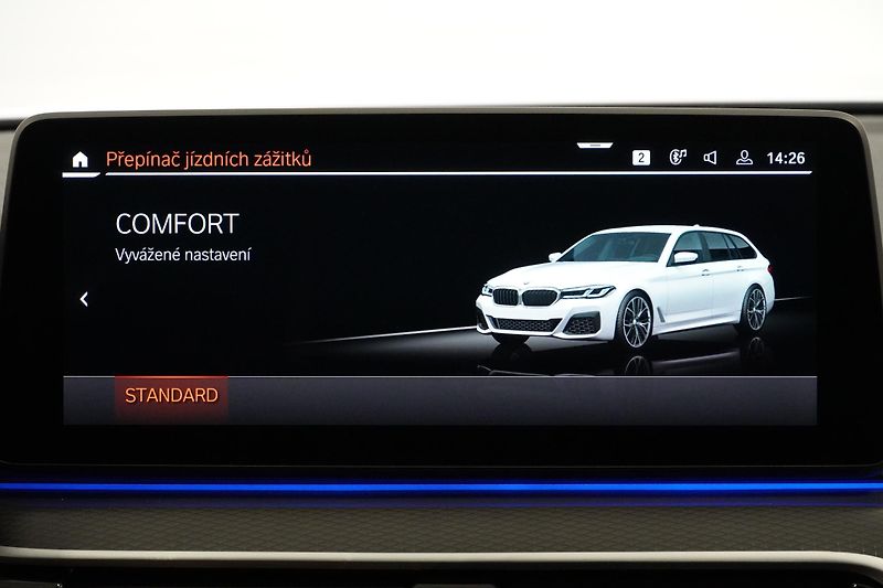 BMW Řada 5 520dxDrive,M-Packet,Tažné,ACC - fotka 35 z 37