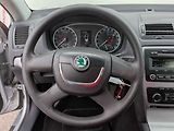 Škoda Octavia (2013) 1.6 TDi, 2.maj, Ambiente - náhled 13