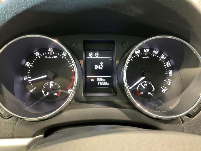 Škoda Yeti (2016) 1.2 /81kW - fotka 10 z 16
