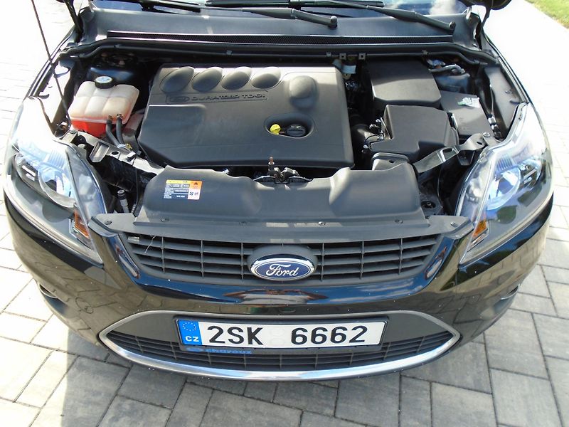 Ford Focus 2.0Tdci 100kW Titanium - fotka 21 z 25
