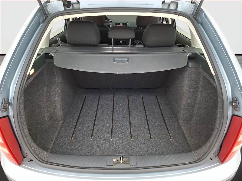 Škoda Fabia (2004) 1.2 12V, CZ doklady - fotka 13 z 13