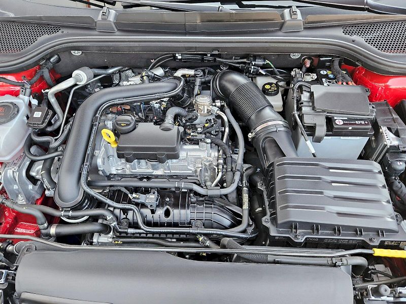 Škoda Kamiq (2025) SELEC TSI 85/1.0 M6F - fotka 27 z 27