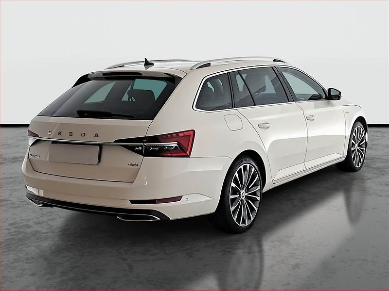 Škoda Superb (2023) Laurin&Klement 2.0 TDI - fotka 5 z 21