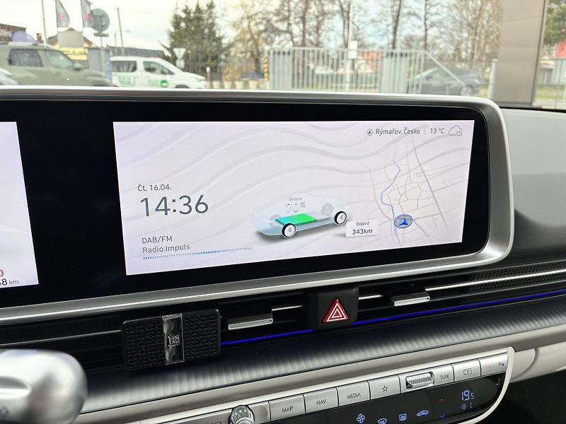 Hyundai Ioniq 6 77kWh PREMIUM PANORAMA DSM  - fotka 21 z 42