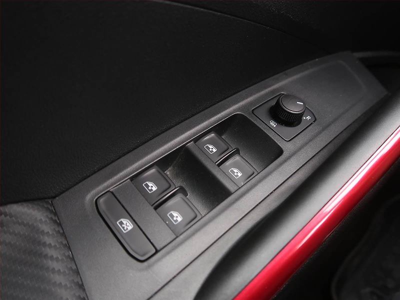 Škoda Fabia (2024) Monte Carlo 1.0 TSI - fotka 16 z 17