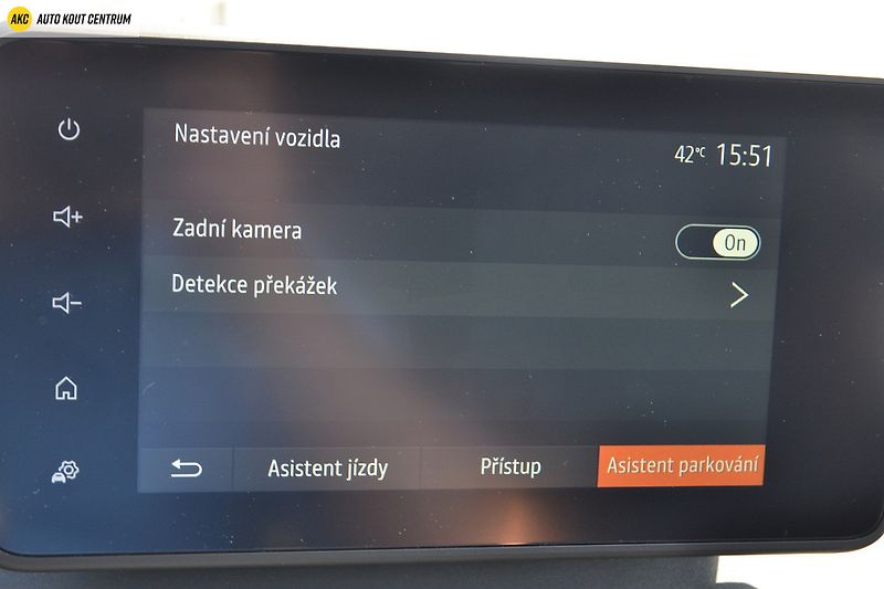 Dacia Jogger Extreme TCe 110 5míst - fotka 30 z 45