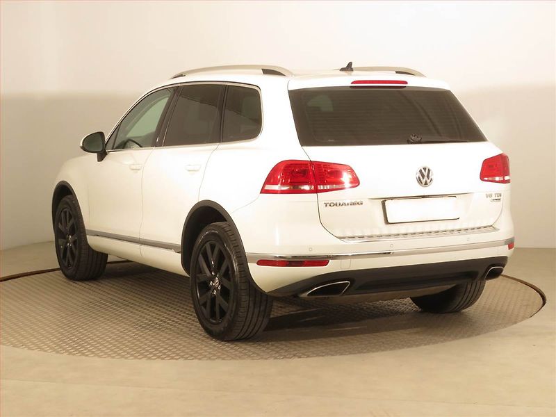 Volkswagen Touareg (2016) 3.0 TDI - fotka 4 z 18