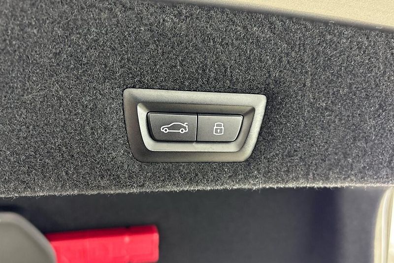 BMW i7 xDrive60 - fotka 23 z 27