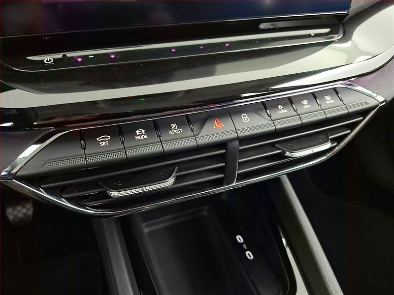 Škoda Octavia (2022) 2.0 TDI - fotka 14 z 17