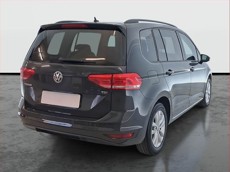 Volkswagen Touran (2016) Comfortline 1.6 TDI, Automat - fotka 5 z 21