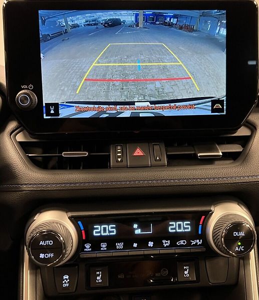 Toyota RAV4 2.5 Hybrid AT SELECTION SKYVIE - fotka 6 z 19