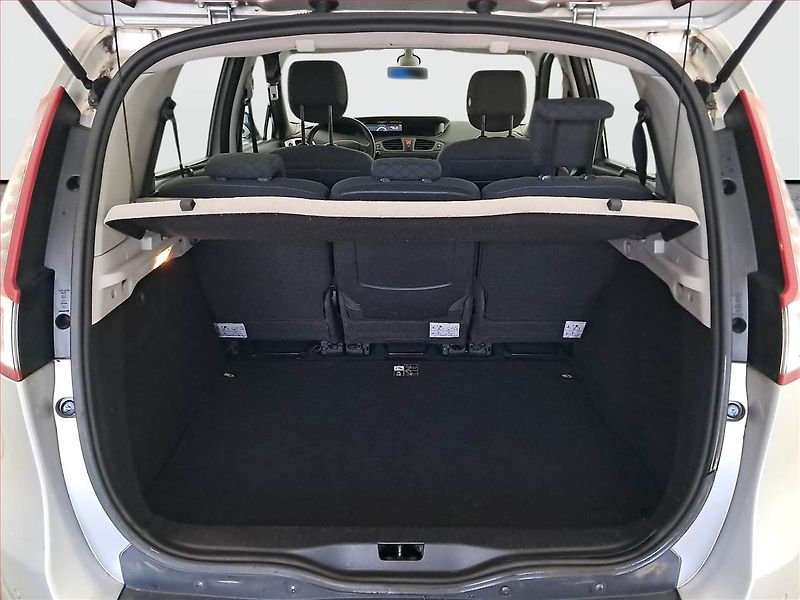 Renault Scénic (2010) 1.5 dCi, Automat, Navi - fotka 14 z 18