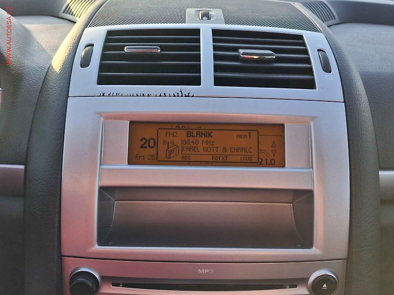 Peugeot 407 (2008) 1.6 HDi sport, autoAC - fotka 14 z 16