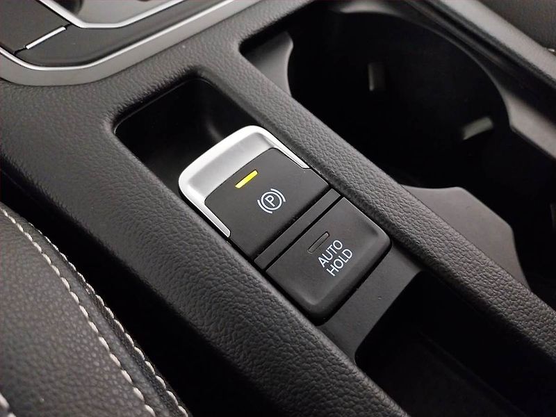 Volkswagen Passat (2022) Elegance 2.0 TDI, 4X4 - fotka 20 z 23