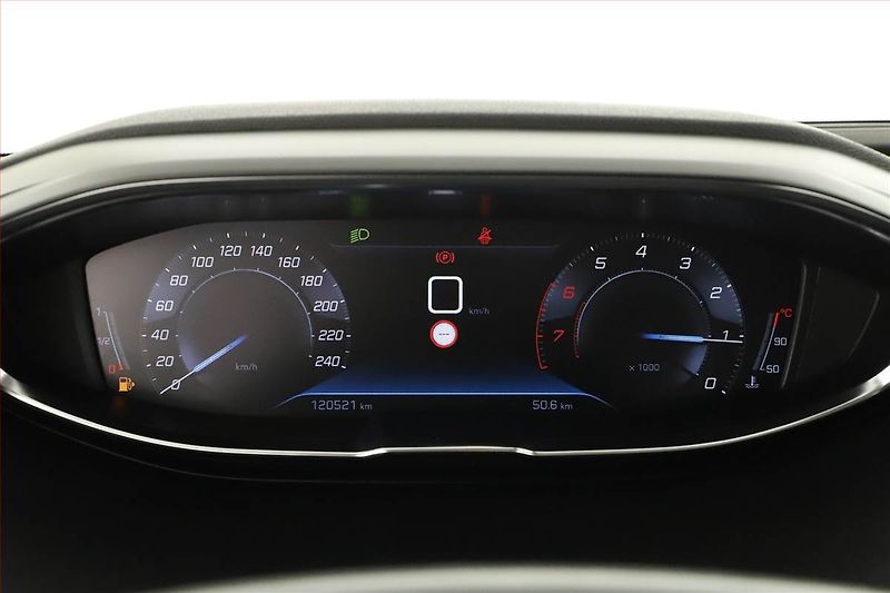 Peugeot 3008 (2019) 1.2 PureTech, Serv.kniha - fotka 9 z 20