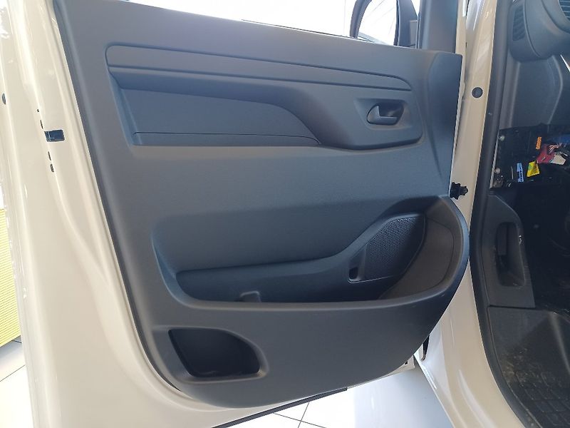 Opel Vivaro (2026) Van L1 (M) 2,2 CDTI 150k MT6 - fotka 12 z 27