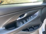 Hyundai i30 1,0 TGDI Family Comfort - náhled 11