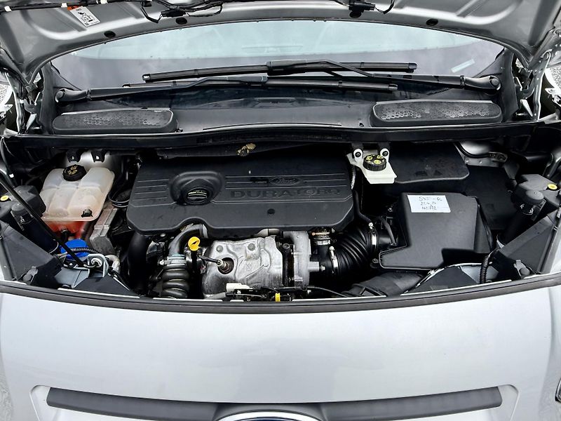 Ford Transit Connect 1,5 TDCi Maxi 5 Míst ČR - fotka 6 z 29