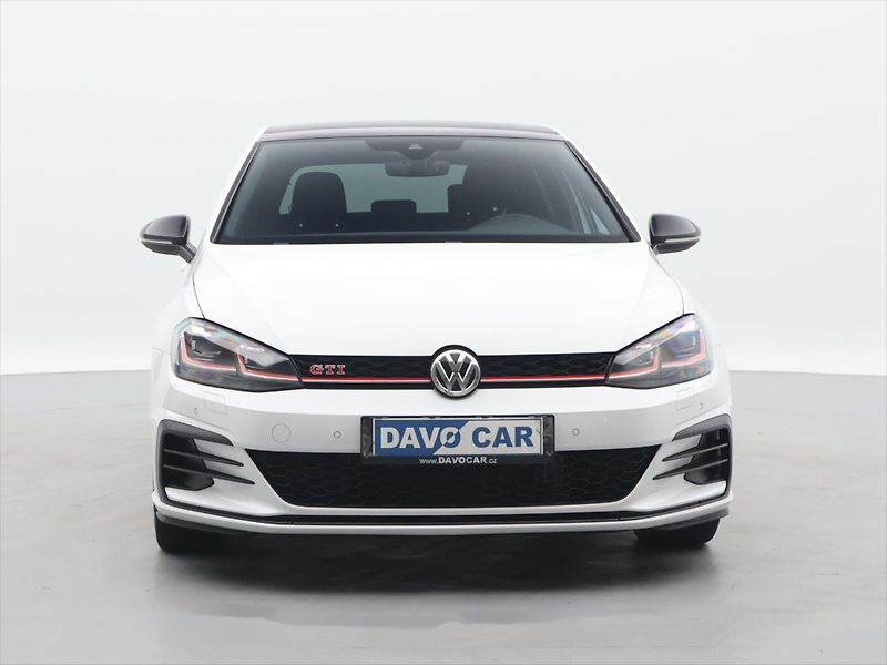 Volkswagen Golf 2,0 TSI GTI 180kW Performance - fotka 2 z 29
