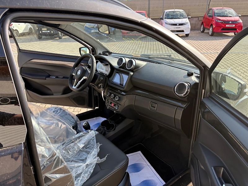 Aixam Crossover (2026) EURO 5+ - fotka 13 z 19