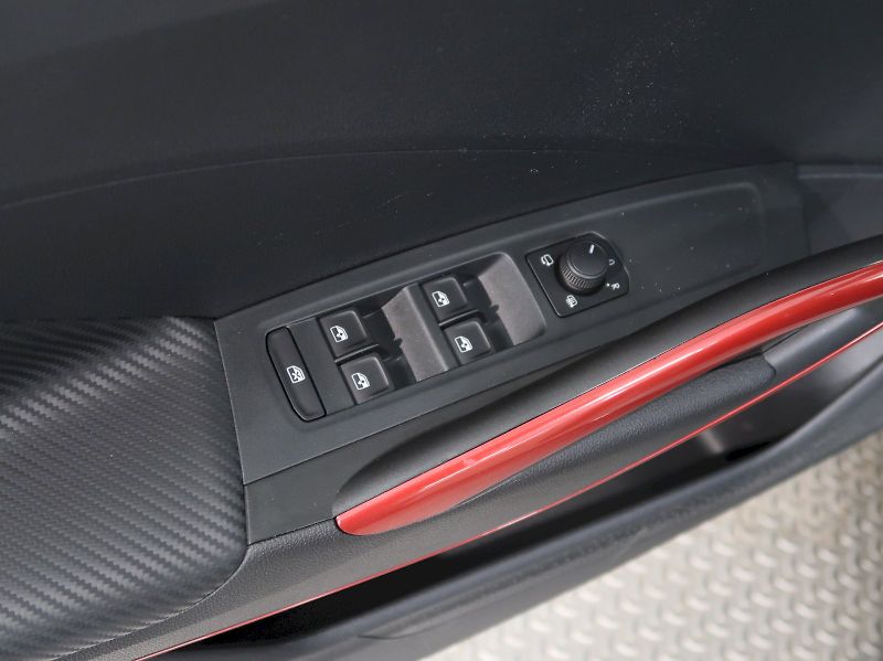 Škoda Fabia (2026) MONTE CARLO 1.5TSI 110KW DSG N - fotka 36 z 39