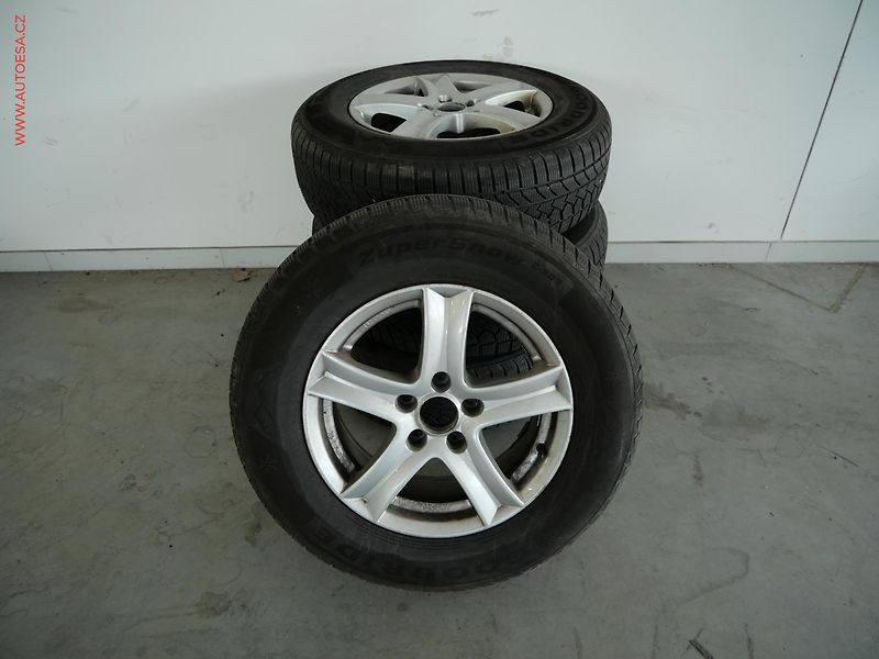 Kia Sportage (2011) 2.0 CRDi 4x4, ČR, AC, TZ - fotka 22 z 22