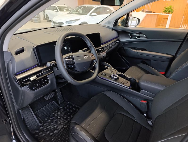 Kia Sportage 1.6 T-GDi TOP 4x2 7DCT - fotka 6 z 10