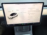 Tesla Model 3 AWD,LR,366kw,DUAL,SOH 89% - náhled 29