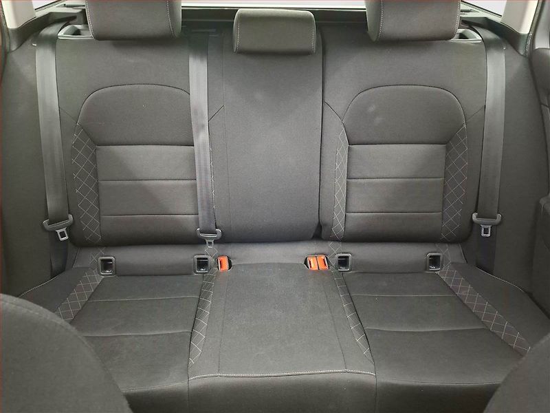 Škoda Superb (2019) 2.0 TDI, Park. senzory - fotka 10 z 15
